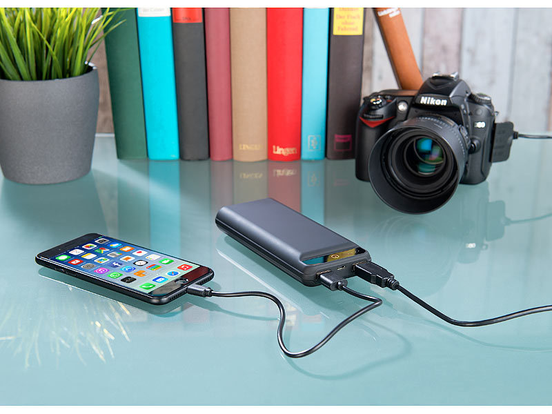 ; USB-Solar-Powerbanks 