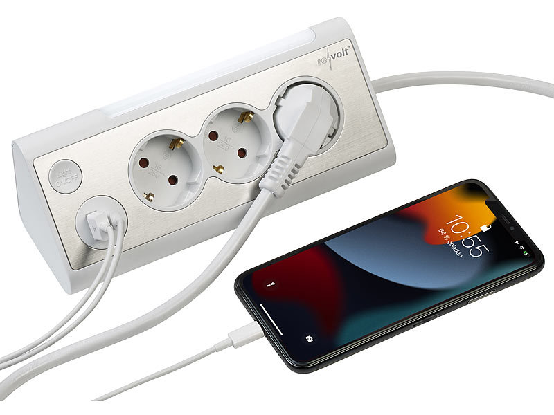 revolt 3-fach-Eck-Steckdosenleiste mit 2 USB-Lade-Ports und LED-Nachtlicht